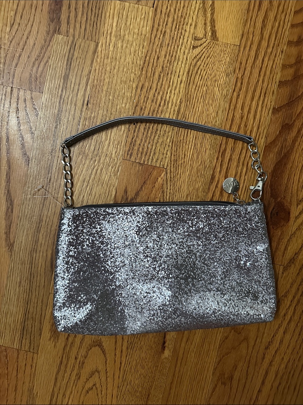 Sparkling evening bag